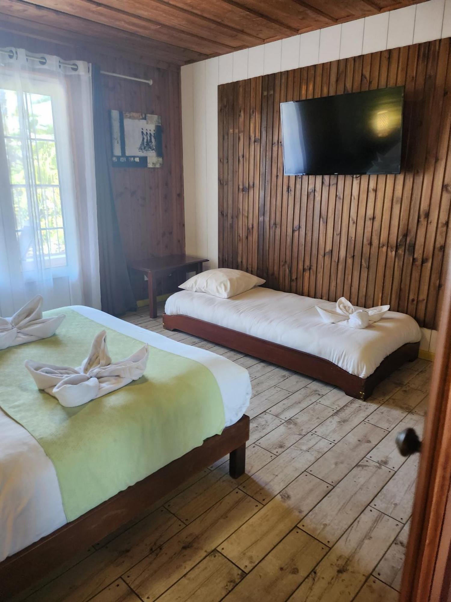 Hotel Des Neiges Силаос Екстериор снимка